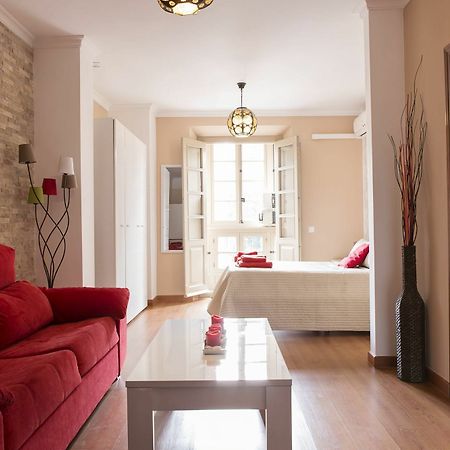 Suncity Loft Carreteria Малага Екстериор снимка