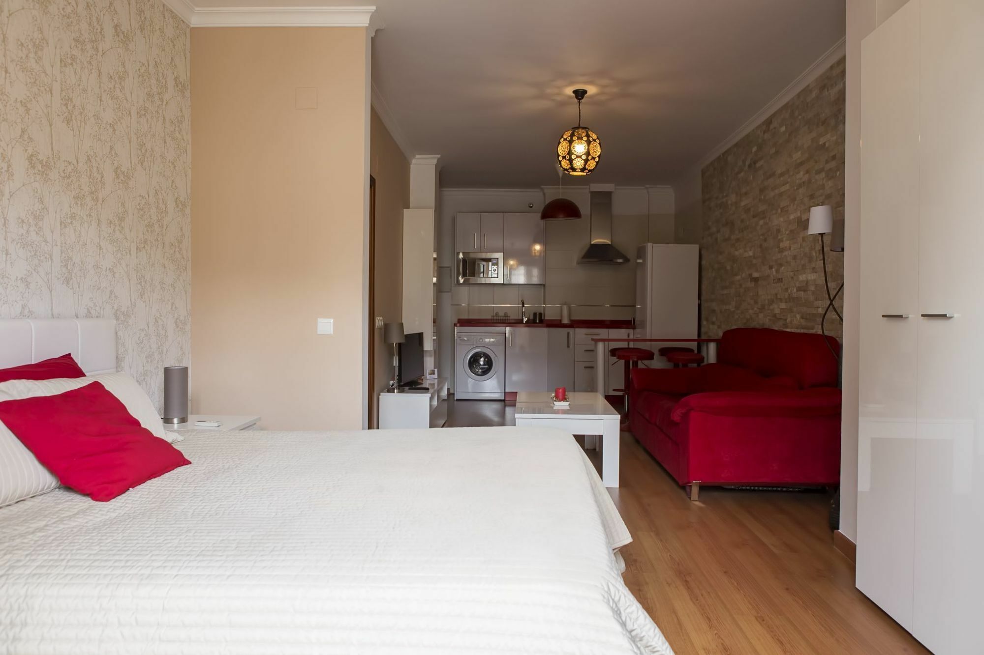 Suncity Loft Carreteria Малага Екстериор снимка